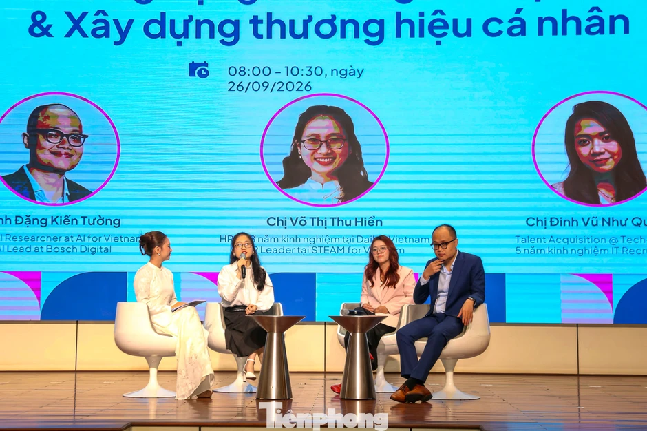 AI ngày càng phổ biến, sinh viên cần gì để không bị thay thế? AI ngày càng phổ biến, sinh viên cần gì để không bị thay thế?