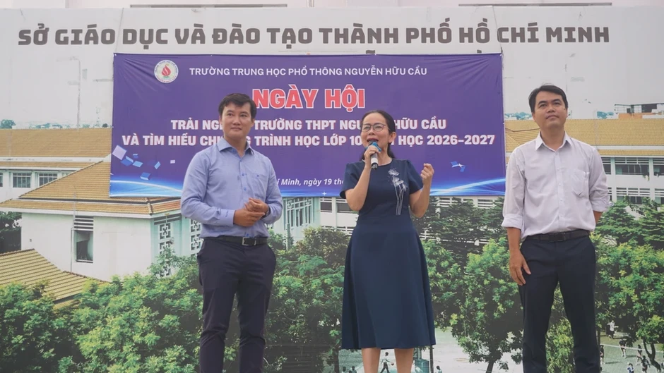 Ấn tượng tại ngày hội trải nghiệm của Trường THPT Nguyễn Hữu Cầu Ấn tượng tại ngày hội trải nghiệm của Trường THPT Nguyễn Hữu Cầu