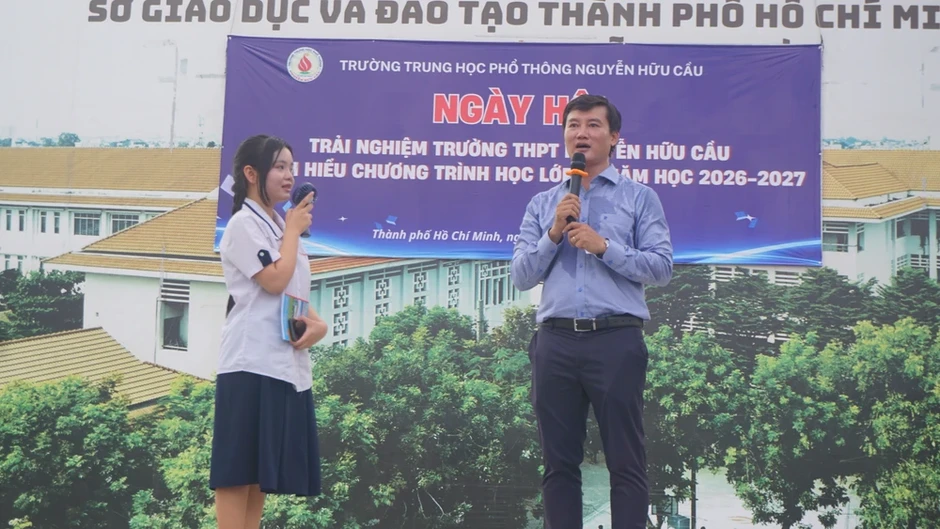 Ấn tượng tại ngày hội trải nghiệm của Trường THPT Nguyễn Hữu Cầu Ấn tượng tại ngày hội trải nghiệm của Trường THPT Nguyễn Hữu Cầu