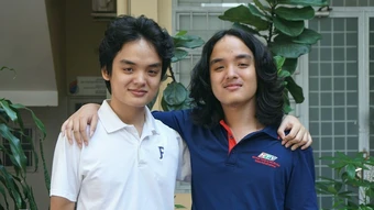 Anh em sinh đôi cùng đạt 9.0 IELTS