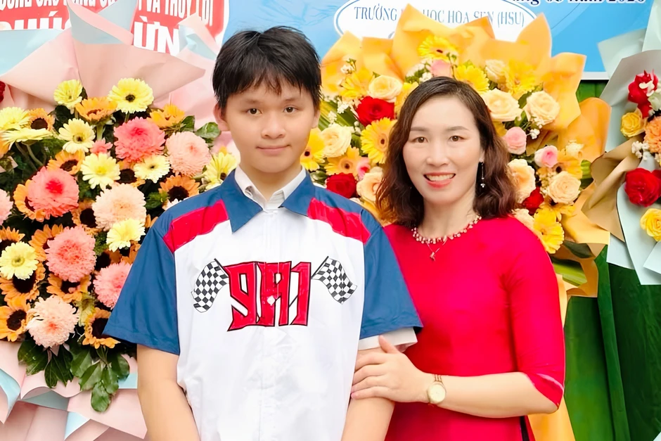 'Anh trước, em sau' thi nhau giành thủ khoa chuyên Toán lớp 10 'Anh trước, em sau' thi nhau giành thủ khoa chuyên Toán lớp 10