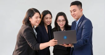 Apollo English tiếp tục được vinh danh là "Nơi làm việc tuyệt vời"