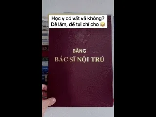 Bác sĩ nội trú khoe sấp bằng cấp gây “bão” mạng, tiết lộ khoản vay nợ 6 năm Bác sĩ nội trú khoe sấp bằng cấp gây “bão” mạng, tiết lộ khoản vay nợ 6 năm