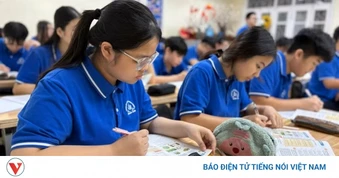 Ban đại diện cha mẹ học sinh không được tự đặt các khoản thu, ép buộc đóng góp
