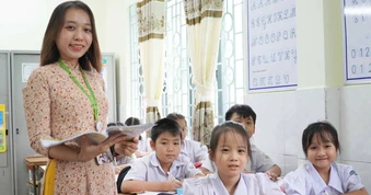 Bảng lương mới của giáo viên dự kiến từ 1/7, cao nhất 17 triệu đồng