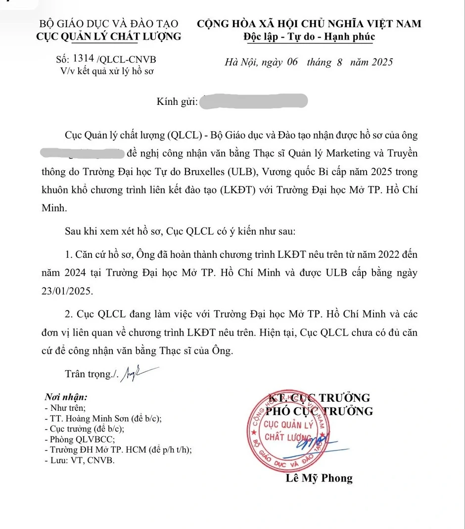 Bằng thạc sĩ không được công nhận, trường đại học ở TPHCM bị kiện ra toà Bằng thạc sĩ không được công nhận, trường đại học ở TPHCM bị kiện ra toà