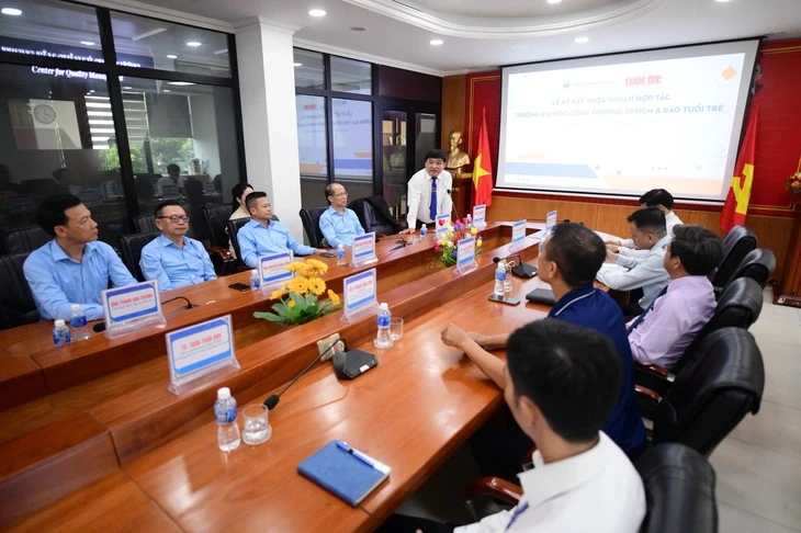 Báo Tuổi Trẻ hợp tác đào tạo với Trường đại học Công Thương TP.HCM Báo Tuổi Trẻ hợp tác đào tạo với Trường đại học Công Thương TP.HCM