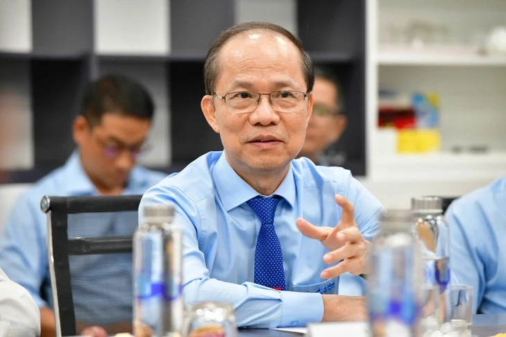 Báo Tuổi Trẻ ký kết hợp tác với Trường đại học Quốc tế thuộc ĐH Quốc gia TP.HCM