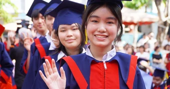 Bắt buộc học hết lớp 9: Khi trẻ bỏ học, lỗi của ai?