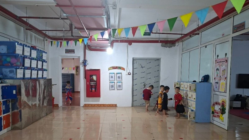 Bất cập chuyện thuê trường tạm, xây trường mới ở Nghệ An - Bài 1: Cơ sở vật chất không bảo đảm công tác dạy và học Bất cập chuyện thuê trường tạm, xây trường mới ở Nghệ An - Bài 1: Cơ sở vật chất không bảo đảm công tác dạy và học