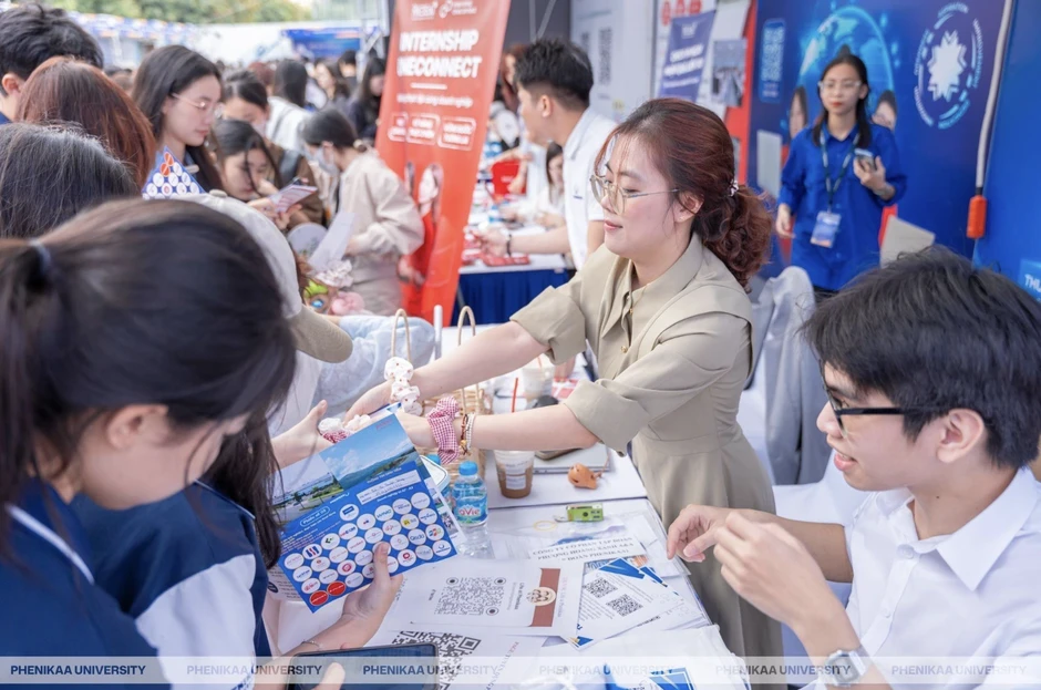 Bệ phóng thực tiễn từ mô hình đại học trong hệ sinh thái đổi mới Bệ phóng thực tiễn từ mô hình đại học trong hệ sinh thái đổi mới