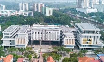 Bên trong trường THPT công lập 300 tỷ ở nơi 'đông dân nhất' Hà Nội