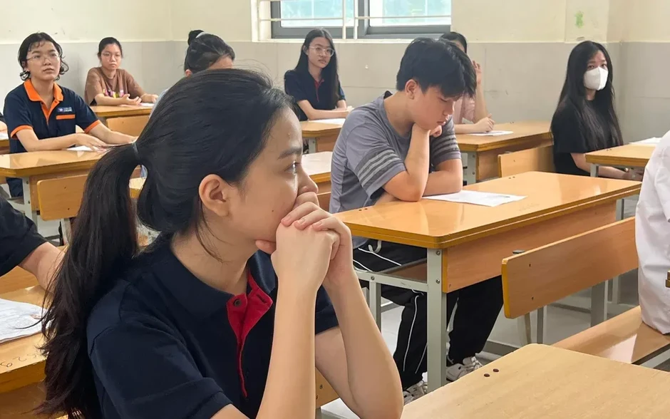 Bị chấm 0 điểm cả 3 môn, nữ sinh tăng 20,7 điểm sau phúc khảo và đỗ lớp 10 Bị chấm 0 điểm cả 3 môn, nữ sinh tăng 20,7 điểm sau phúc khảo và đỗ lớp 10