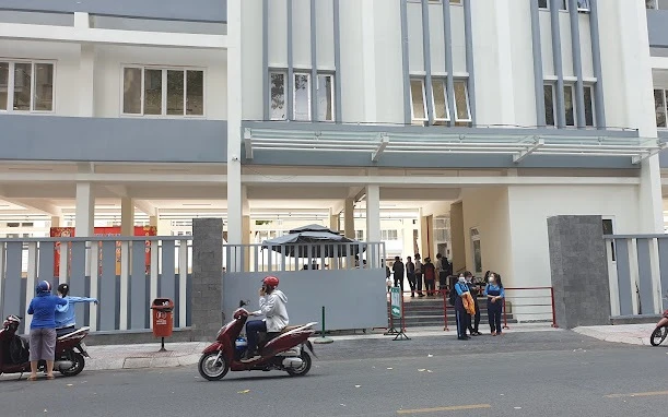 Bị mạo danh tuyển sinh lớp 1: Trường tiểu học "hot" nhất TPHCM thông báo khẩn Bị mạo danh tuyển sinh lớp 1: Trường tiểu học "hot" nhất TPHCM thông báo khẩn