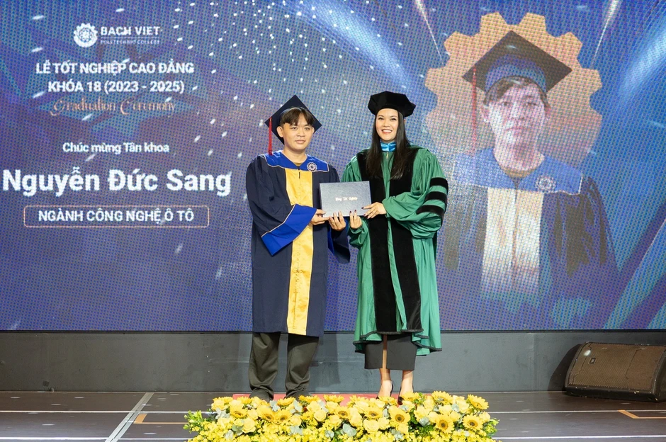 Bí quyết của tân khoa cao đẳng được VinFast và Toyota tuyển dụng trước tốt nghiệp Bí quyết của tân khoa cao đẳng được VinFast và Toyota tuyển dụng trước tốt nghiệp