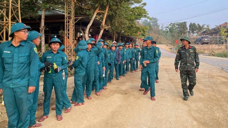 Bộ Chỉ huy Quân sự Đà Nẵng hỗ trợ xây dựng trường nội trú liên cấp tại các xã biên giới Bộ Chỉ huy Quân sự Đà Nẵng hỗ trợ xây dựng trường nội trú liên cấp tại các xã biên giới