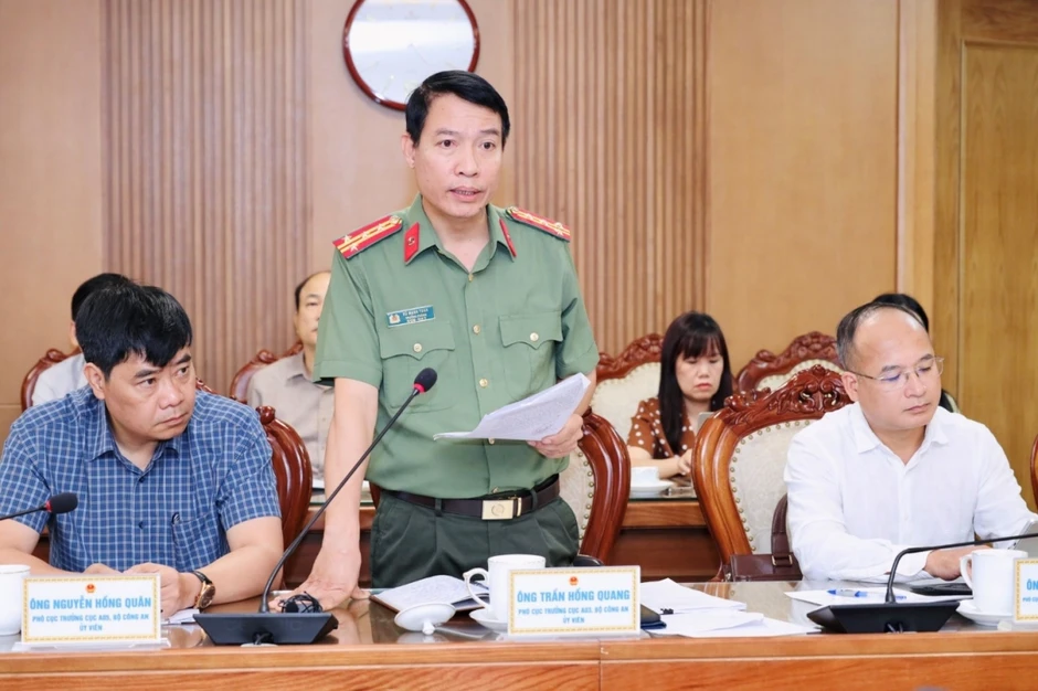 Bộ Công an cảnh báo gian lận công nghệ cao tinh vi trong kỳ thi THPT 2026 Bộ Công an cảnh báo gian lận công nghệ cao tinh vi trong kỳ thi THPT 2026
