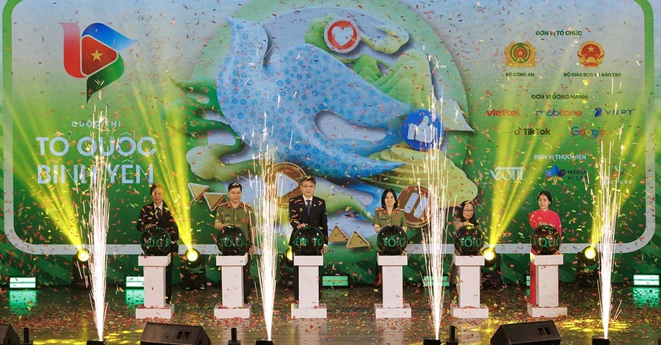 Bộ Công an phối hợp phát động cuộc thi sáng tạo video ‘Tổ quốc bình yên’ Bộ Công an phối hợp phát động cuộc thi sáng tạo video ‘Tổ quốc bình yên’