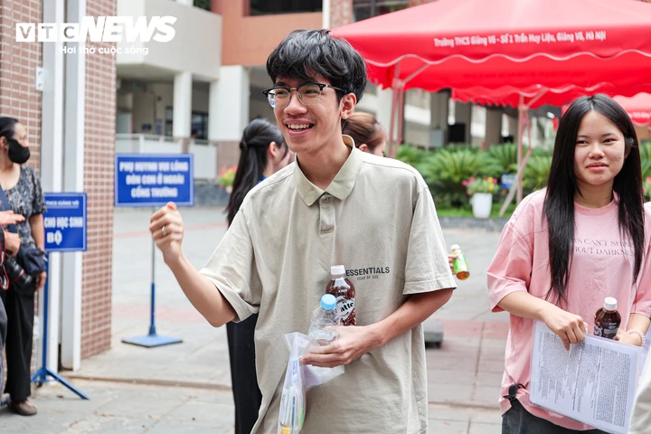 Bỏ cộng điểm IELTS, giải học sinh giỏi: Có làm mất quyền lợi thí sinh? Bỏ cộng điểm IELTS, giải học sinh giỏi: Có làm mất quyền lợi thí sinh?