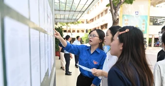 Bỏ cộng điểm IELTS, học sinh giỏi khi xét tuyển: 'Không đáng lo, không sợ thiệt'
