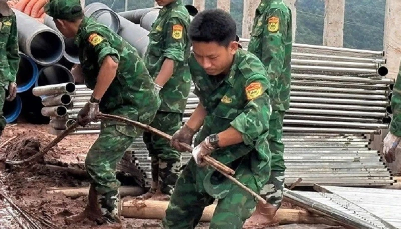 Bộ đội Biên phòng tỉnh Điện Biên hỗ trợ xây dựng, hoàn thiện các trường nội trú liên cấp