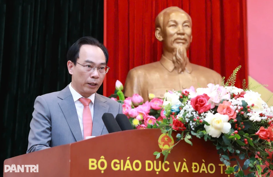Bộ GD&ĐT bổ nhiệm 153 lãnh đạo cơ sở giáo dục đại học, nghề nghiệp Bộ GD&ĐT bổ nhiệm 153 lãnh đạo cơ sở giáo dục đại học, nghề nghiệp