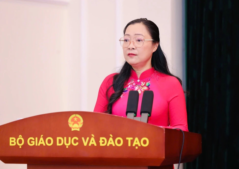 Bộ GD&ĐT công bố quyết định bổ nhiệm Thứ trưởng Nguyễn Thị Quyên Thanh Bộ GD&ĐT công bố quyết định bổ nhiệm Thứ trưởng Nguyễn Thị Quyên Thanh