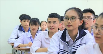 Bộ GD-ĐT lên tiếng về thông tin lan truyền ‘Lịch sử là môn học tự chọn’