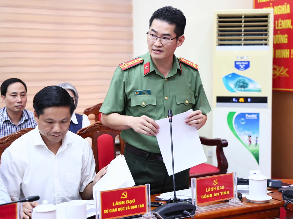 Bộ GD-ĐT lý giải vì sao thí sinh ở Quảng Trị bị hủy kết quả còn chuyên Tuyên Quang được thi lại? Bộ GD-ĐT lý giải vì sao thí sinh ở Quảng Trị bị hủy kết quả còn chuyên Tuyên Quang được thi lại?