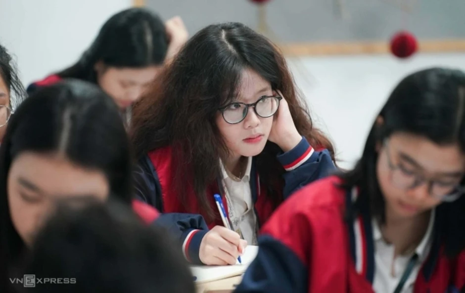 Bộ Giáo dục sẽ sửa quy định dạy thêm, học thêm Bộ Giáo dục sẽ sửa quy định dạy thêm, học thêm