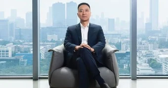 Bỏ nghiên cứu hàn lâm, tiến sĩ kỹ thuật thành tỷ phú công nghệ
