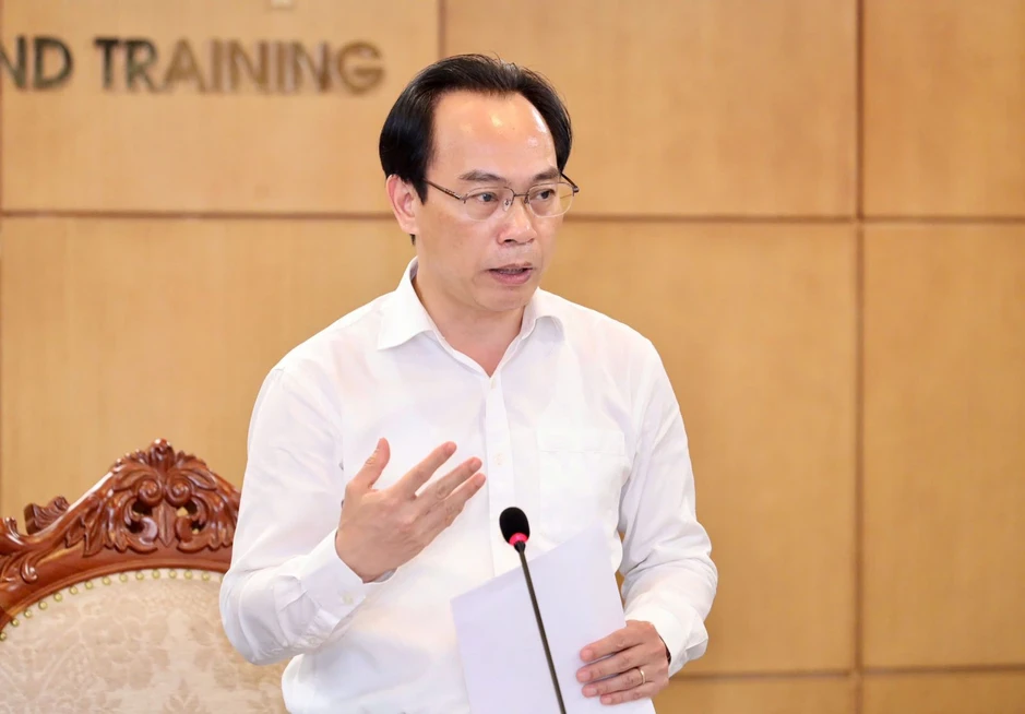 Bộ trưởng GD-ĐT: Giảm các hoạt động hình thức, để nhà giáo tập trung chuyên môn