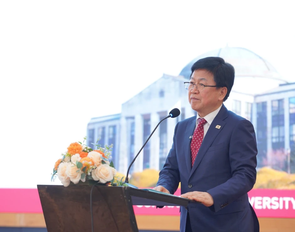 Bộ trưởng Giáo dục Hàn Quốc chứng kiến ký kết chương trình liên kết với Việt Nam