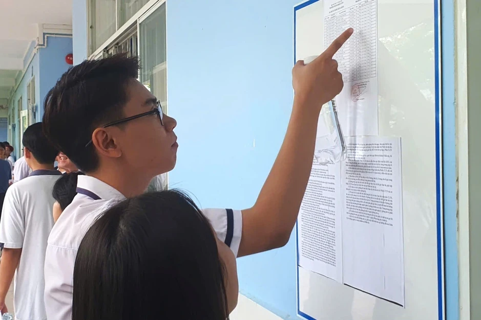 Cà Mau chấm 855 bài thi phúc khảo tốt nghiệp THPT, có 4 bài thay đổi điểm Cà Mau chấm 855 bài thi phúc khảo tốt nghiệp THPT, có 4 bài thay đổi điểm