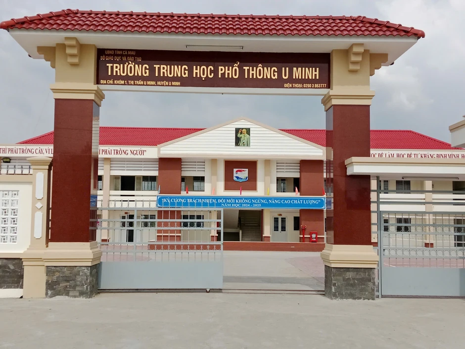 Cà Mau phê duyệt 109,8 tỉ đồng xây dựng phòng học, nhà đa năng cho 7 trường Cà Mau phê duyệt 109,8 tỉ đồng xây dựng phòng học, nhà đa năng cho 7 trường