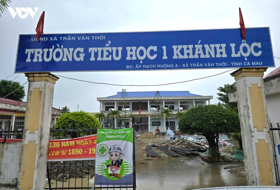 Cà Mau sắp xếp mạng lưới trường học: Gọn bộ máy, giữ ổn định việc học Cà Mau sắp xếp mạng lưới trường học: Gọn bộ máy, giữ ổn định việc học