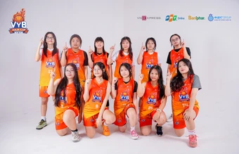 Các thành viên đội nữ THPT Mạc Đĩnh Chi gây ấn tượng tại Media Day - Báo TinVina