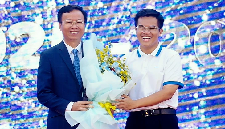 Các thủ khoa thi đánh giá năng lực tiết lộ 'chiến lược vàng' Các thủ khoa thi đánh giá năng lực tiết lộ 'chiến lược vàng'