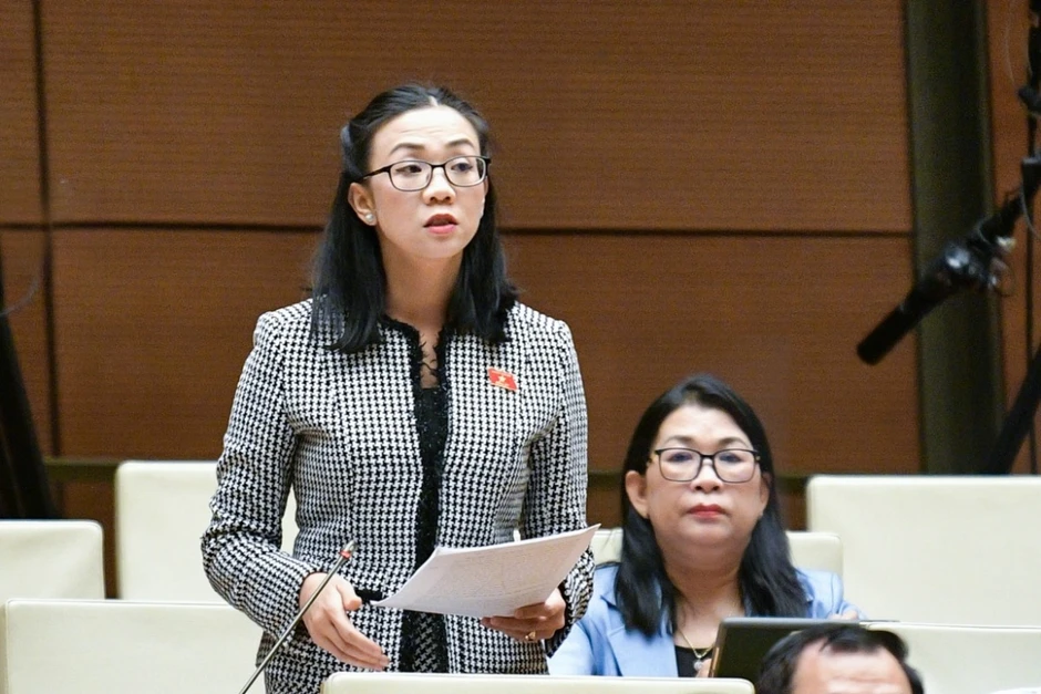 Các trường đại học trọng điểm phải đóng vai trò "đầu tàu công nghệ" Các trường đại học trọng điểm phải đóng vai trò "đầu tàu công nghệ"
