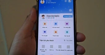 Các trường "lỡ" thu phí dịch vụ chuyển đổi số phải trả lại trước 20/4
