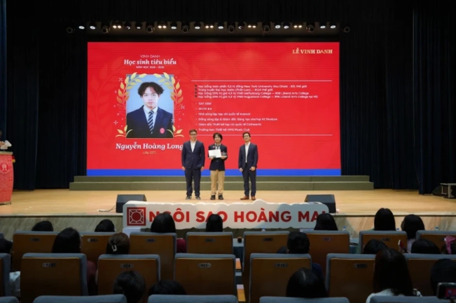 Cách THPT Ngôi Sao Hoàng Mai nhận nhiều học bổng du học hàng đầu Cách THPT Ngôi Sao Hoàng Mai nhận nhiều học bổng du học hàng đầu