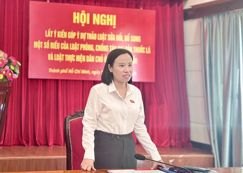 Cấm bán thuốc lá cách cổng trường 100m: Băn khoăn cách tính khoảng cách Cấm bán thuốc lá cách cổng trường 100m: Băn khoăn cách tính khoảng cách