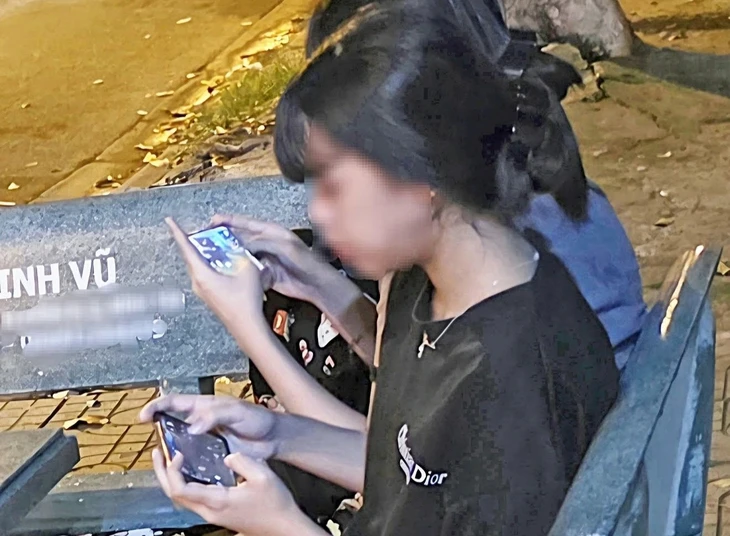 Cấm trẻ vào mạng hay dạy các em kỹ năng sử dụng? Cấm trẻ vào mạng hay dạy các em kỹ năng sử dụng?