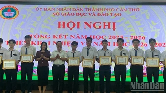 Cần Thơ tinh gọn bộ máy, nâng chất lượng giáo dục toàn diện