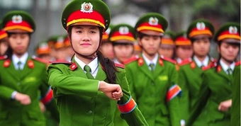 Cận trên 3 độ không được tuyển vào trường công an
