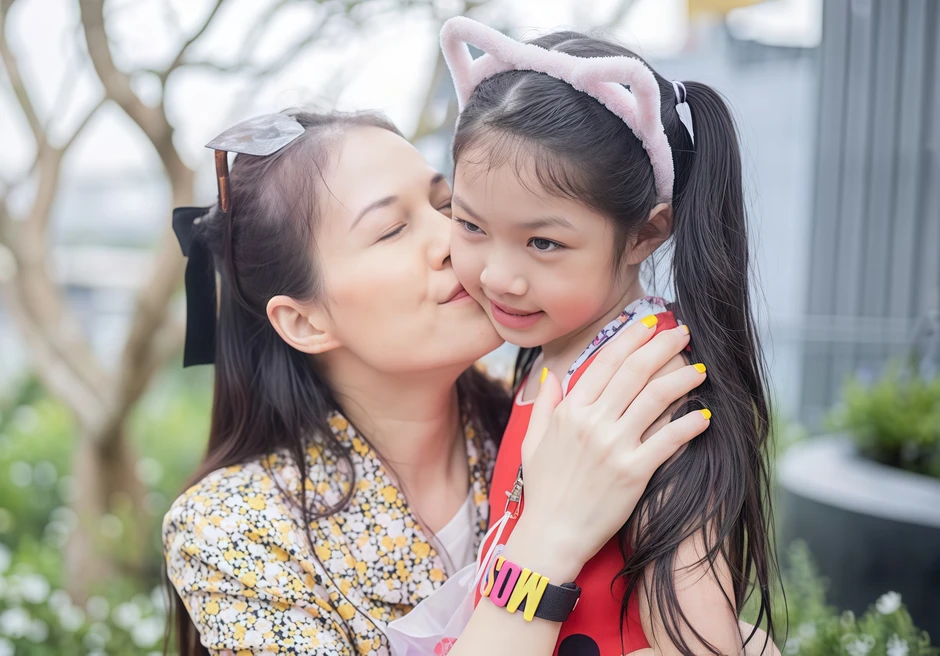 Cha mẹ càng "chịu chi" 4 THỨ này, con càng dễ thành công, tương lai xán lạn: Tuyệt đối đừng tiếc! Cha mẹ càng "chịu chi" 4 THỨ này, con càng dễ thành công, tương lai xán lạn: Tuyệt đối đừng tiếc!