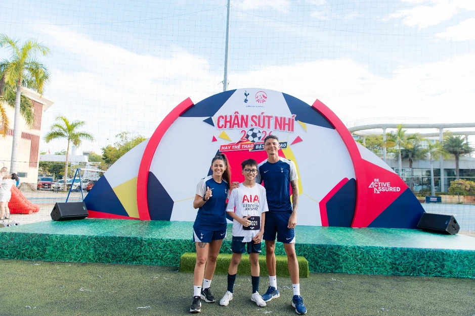 Chân sút nhí 2026 - 30 tuyển thủ được lựa chọn tham gia trại hè ngoại hạng Elite Camp tại Thái Lan Chân sút nhí 2026 - 30 tuyển thủ được lựa chọn tham gia trại hè ngoại hạng Elite Camp tại Thái Lan