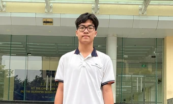 Chàng trai 17 tuổi đạt 8.5 IELTS, điểm SAT cao nhất thế giới