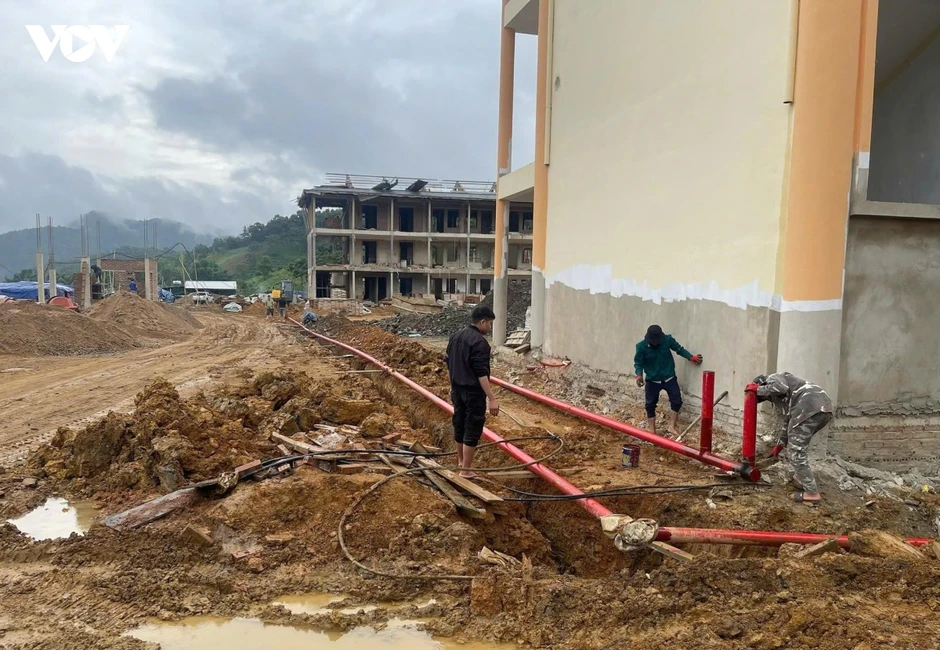 Chạy đua với thời gian đưa trường học biên giới Sơn La về đích Chạy đua với thời gian đưa trường học biên giới Sơn La về đích