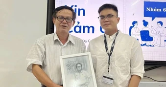 Chia sẻ thú vị của nam sinh biết 4 thứ tiếng, học năm 2 đã làm trợ giảng
